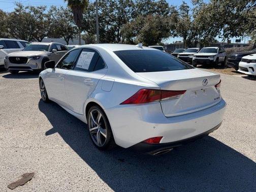 2019 Lexus IS 300 Base