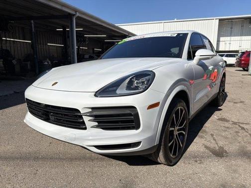 2023 Porsche Cayenne Base