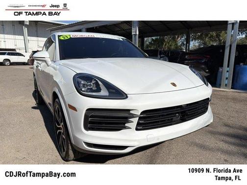 2023 Porsche Cayenne Base