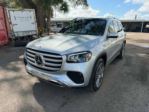 2024 Mercedes-Benz GLS 450 4MATIC