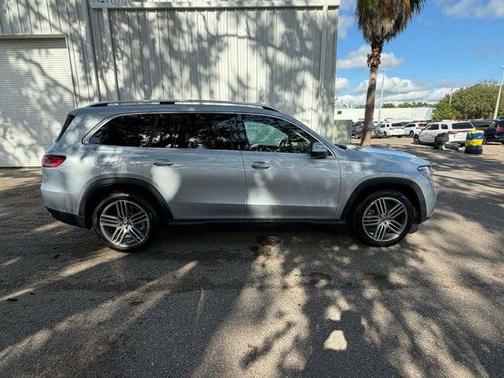 2024 Mercedes-Benz GLS 450 4MATIC