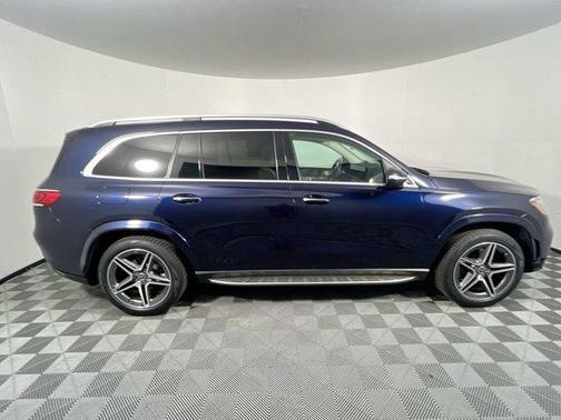 2022 Mercedes-Benz GLS 450 4MATIC