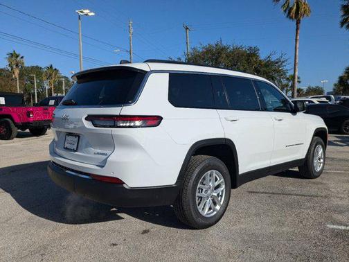 2025 Jeep Grand Cherokee L Laredo