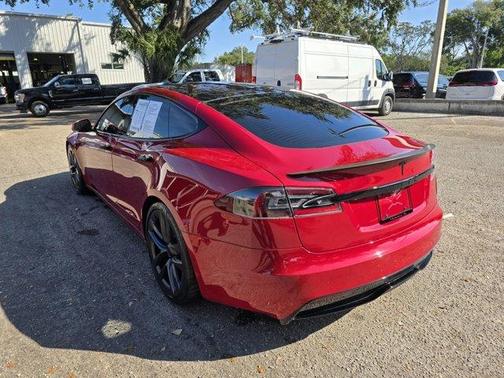 2022 Tesla Model S Base
