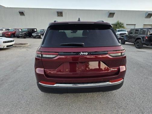 2025 Jeep Grand Cherokee Laredo X