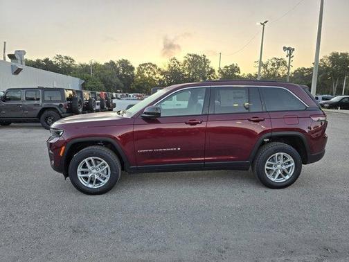 2025 Jeep Grand Cherokee Laredo X