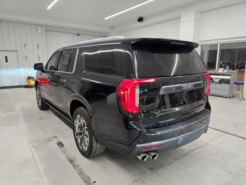 Onyx Black 2023 GMC Yukon XL Denali Ultimate