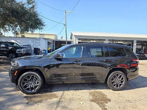 2025 Jeep Grand Cherokee L Summit