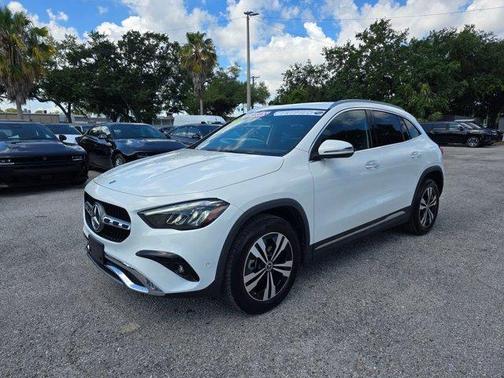 Polar White 2025 Mercedes-Benz GLA 250 Base