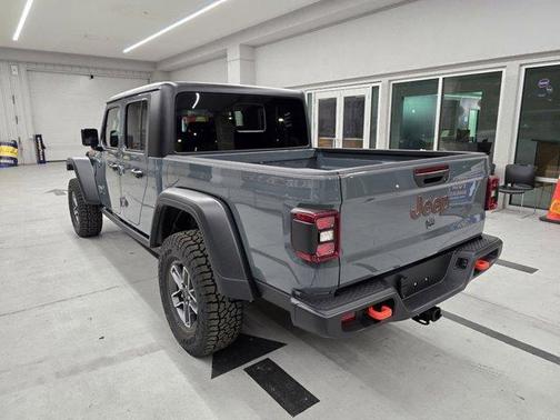 2025 Jeep Gladiator Mojave