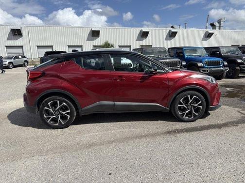 2019 Toyota C-HR XLE