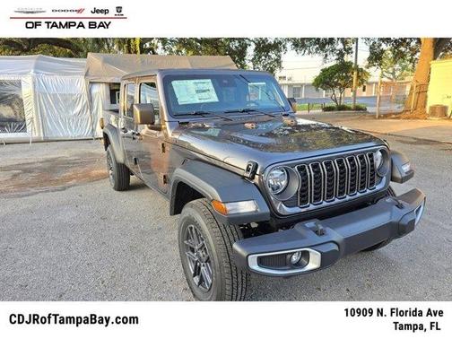 2025 Jeep Gladiator Sport