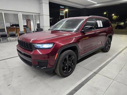 2022 Jeep Grand Cherokee L Laredo