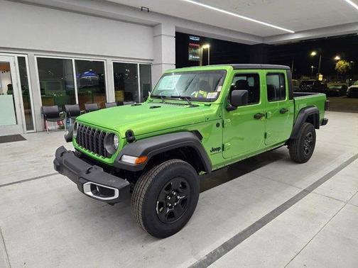 2026 Jeep Gladiator Sport