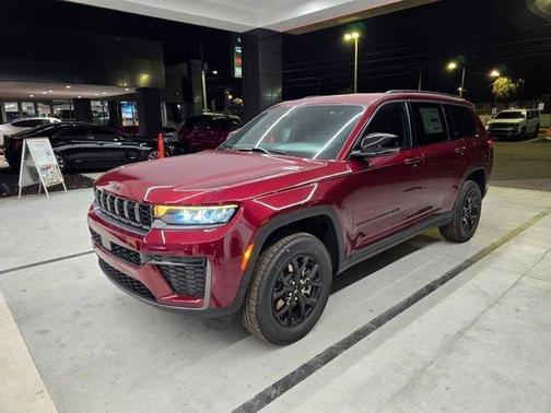 Velvet Red Pearlcoat 2026 Jeep Grand Cherokee L Laredo