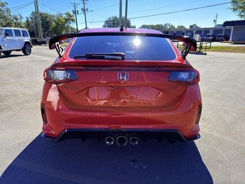 2023 Honda Civic Type R Base