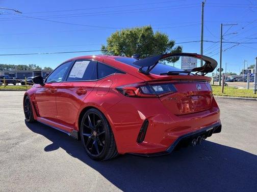2023 Honda Civic Type R Base
