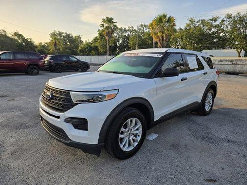 2021 Ford Explorer Base