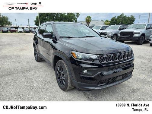 Diamond Black 2026 Jeep Compass Latitude