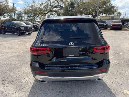 2020 Mercedes-Benz GLB 250 Base