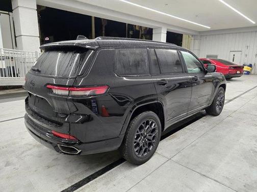 2025 Jeep Grand Cherokee L Summit