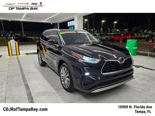 Midnight Black Metallic 2021 Toyota Highlander Platinum