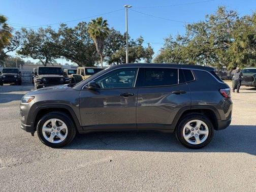 2023 Jeep Compass Sport