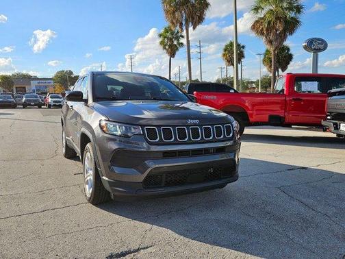 2023 Jeep Compass Sport