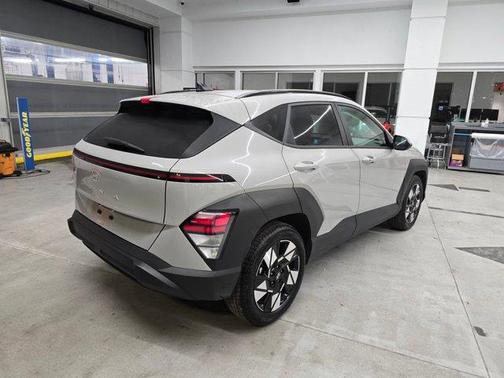 Cyber Gray Metallic 2024 Hyundai KONA SEL