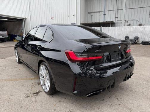 2025 BMW M340 i xDrive