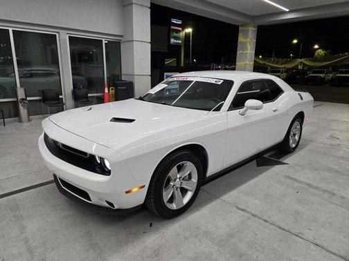 2023 Dodge Challenger SXT
