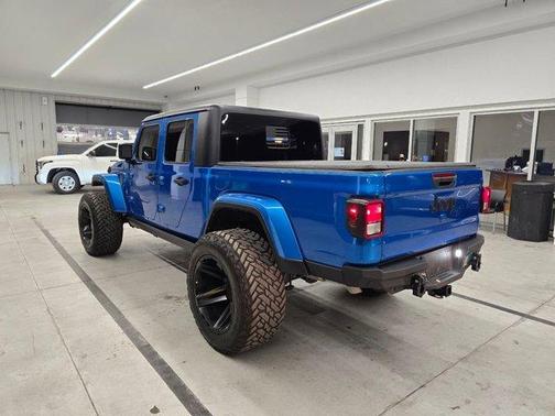 2024 Jeep Gladiator Sport