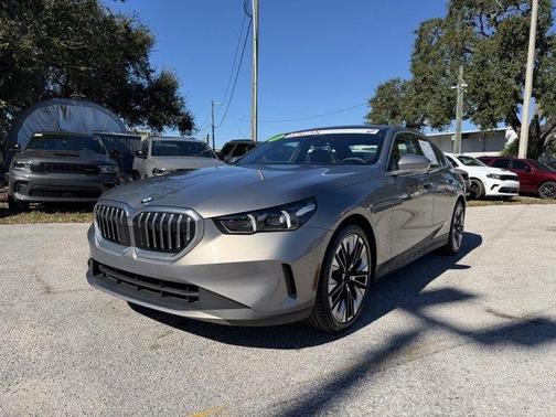 2025 BMW 540 i xDrive