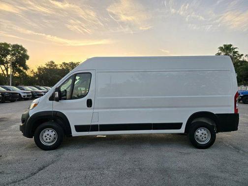 2023 RAM ProMaster 2500 High Roof