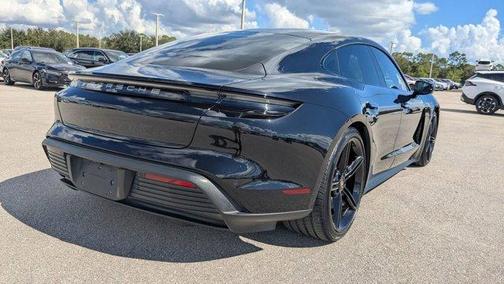 2022 Porsche Taycan 4S