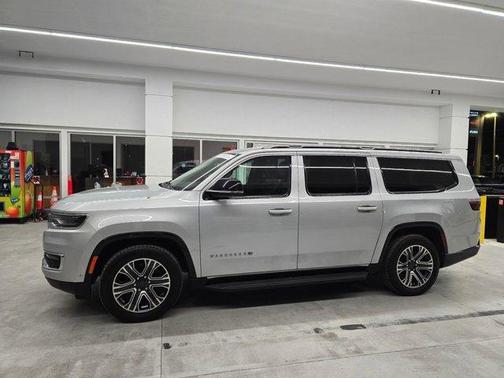 2023 Jeep Wagoneer L Series II