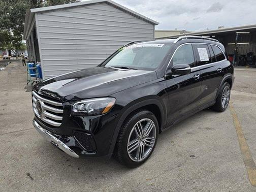 2025 Mercedes-Benz GLS 450 4MATIC