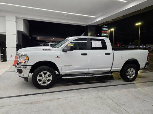 Bright White Clearcoat 2024 RAM 2500 Big Horn