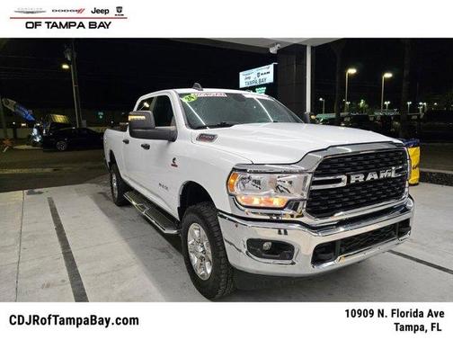 Bright White Clearcoat 2024 RAM 2500 Big Horn