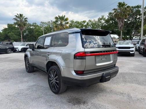 Atomic Silver 2024 Lexus GX 550 GX 550 LUXURY+