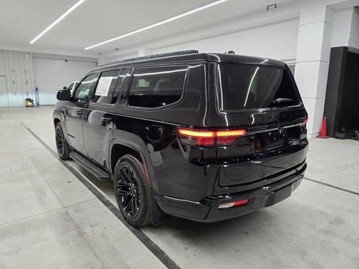 2023 Jeep Wagoneer Series II