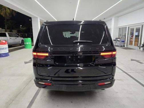 2023 Jeep Wagoneer Series II