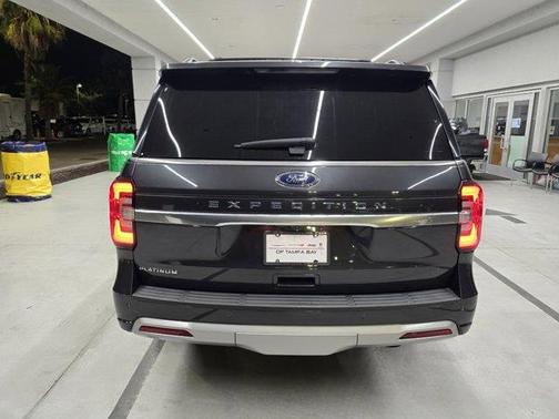 2023 Ford Expedition Platinum