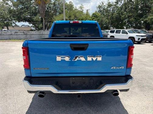Hydro Blue Pearlcoat 2025 RAM 1500 Big Horn