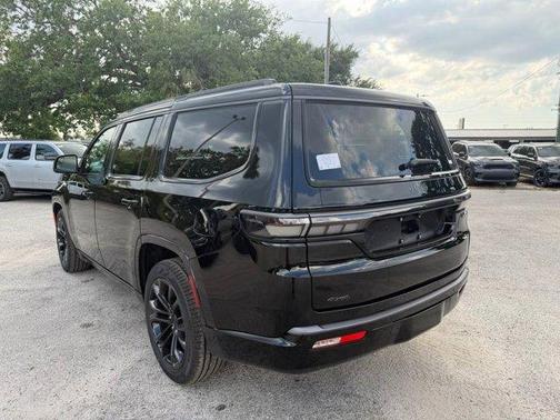 Gloss Black 2026 Jeep Grand Wagoneer Summit Obsidian