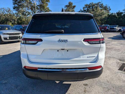 2025 Jeep Grand Cherokee L Laredo