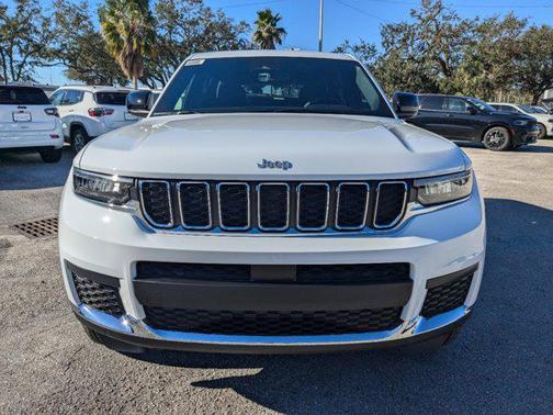 2025 Jeep Grand Cherokee L Laredo