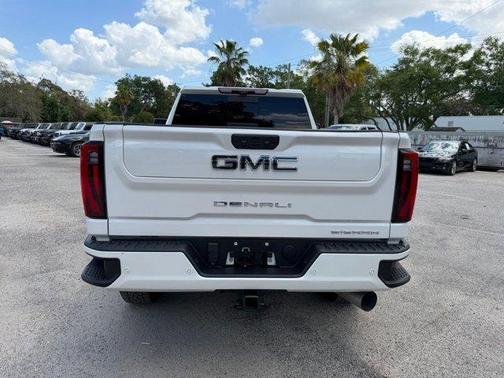 White Frost Tri-Coat 2024 GMC Sierra 2500 Denali Ultimate