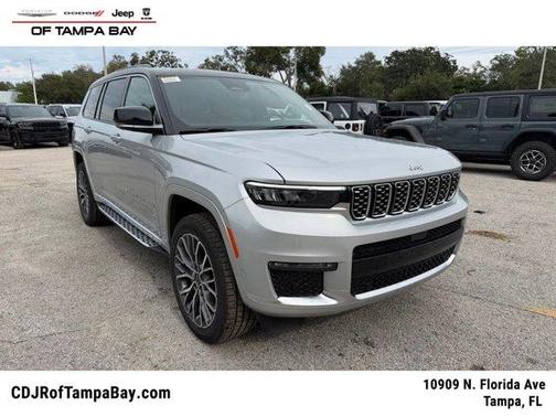 Silver Zynith 2025 Jeep Grand Cherokee L Summit
