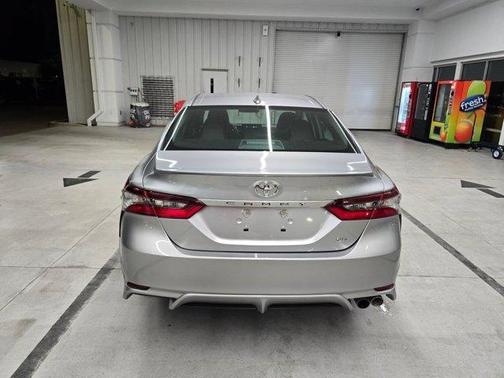 Celestial Silver Metallic 2023 Toyota Camry SE